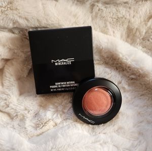 MAC LIKE ME, LOVE ME MINERALIZE BLUSH